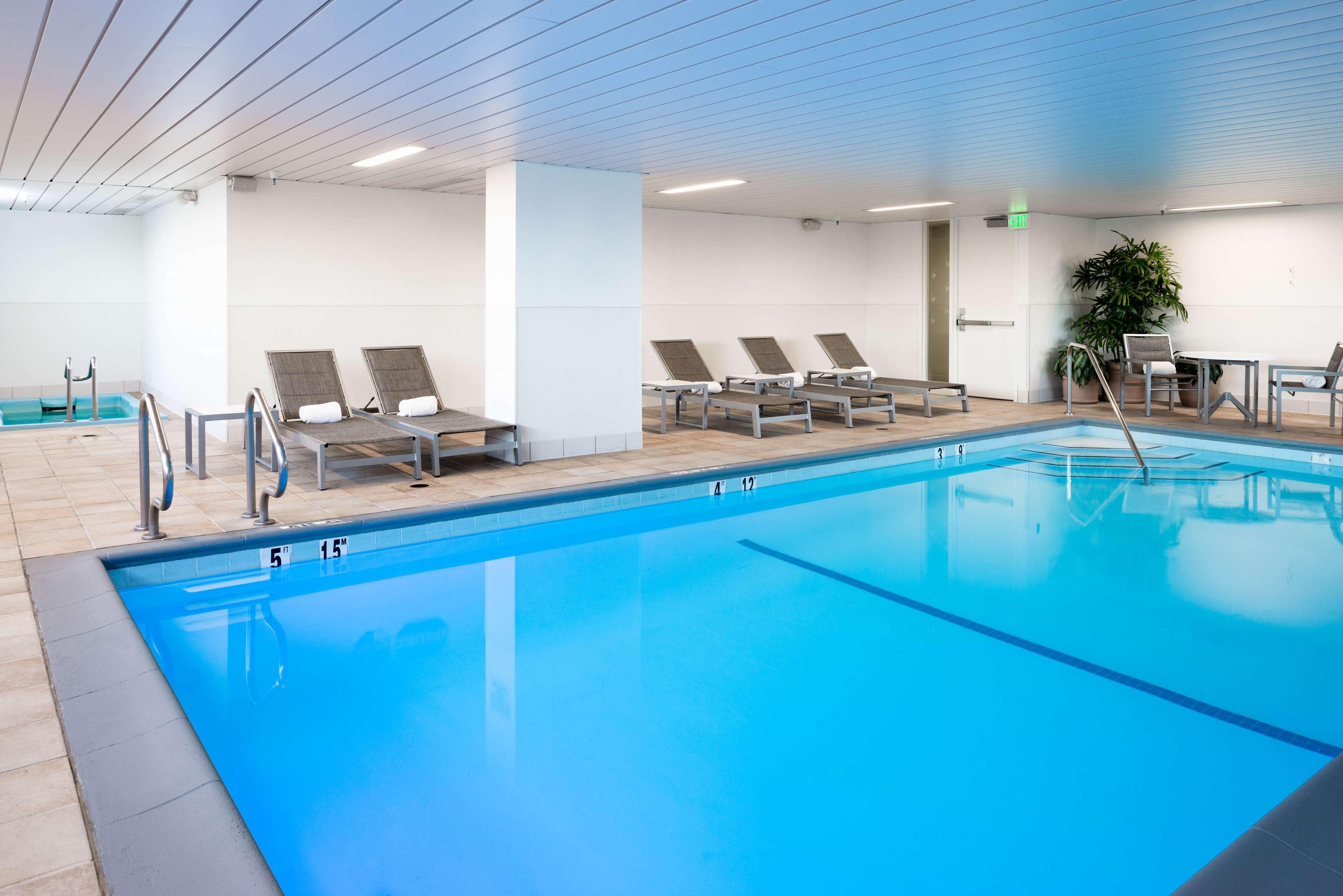 Hotel Hilton San Francisco Airport Bayfront - No Fee 4*