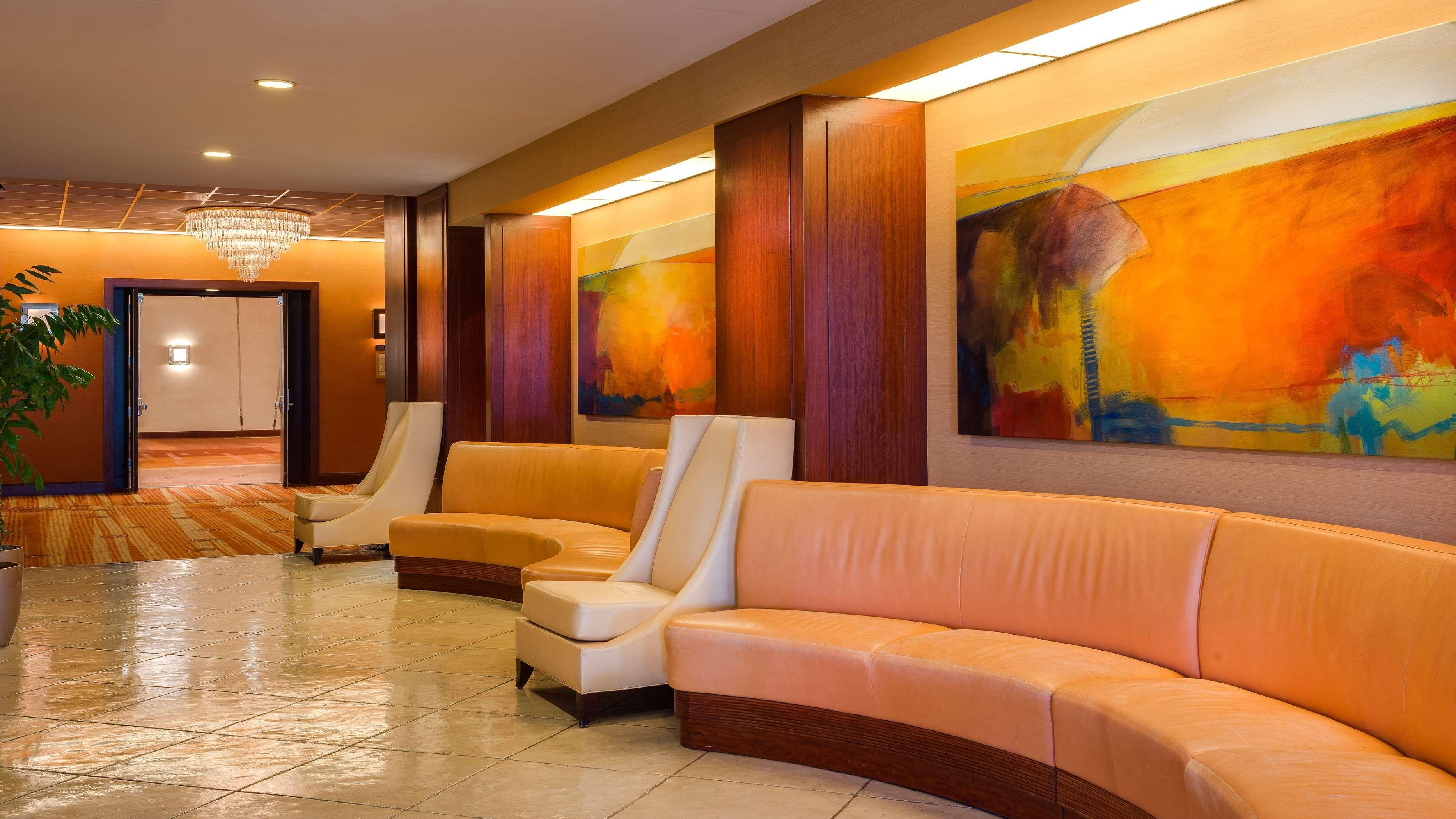 Hilton San Francisco Airport Bayfront - No Fee Burlingame