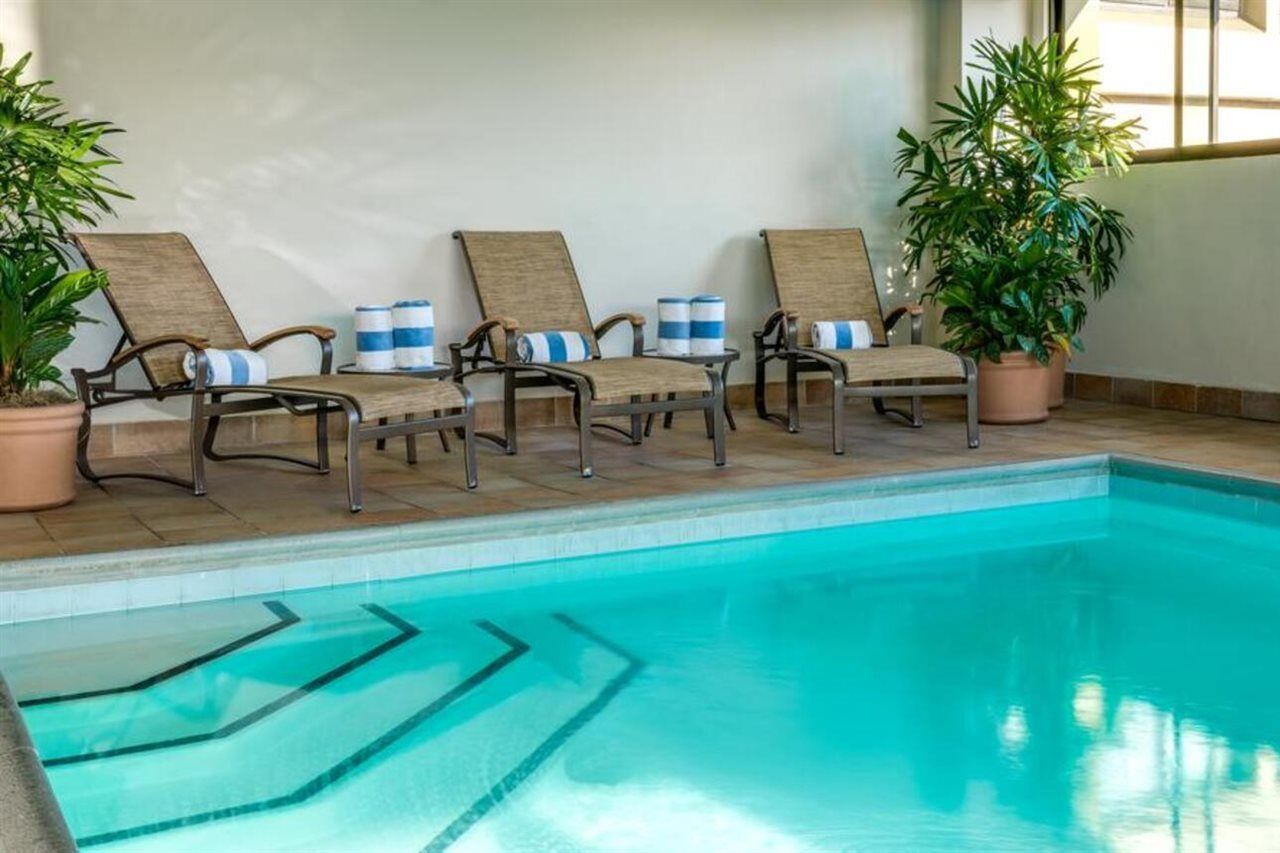 Hilton San Francisco Airport Bayfront - No Fee Hotel Burlingame